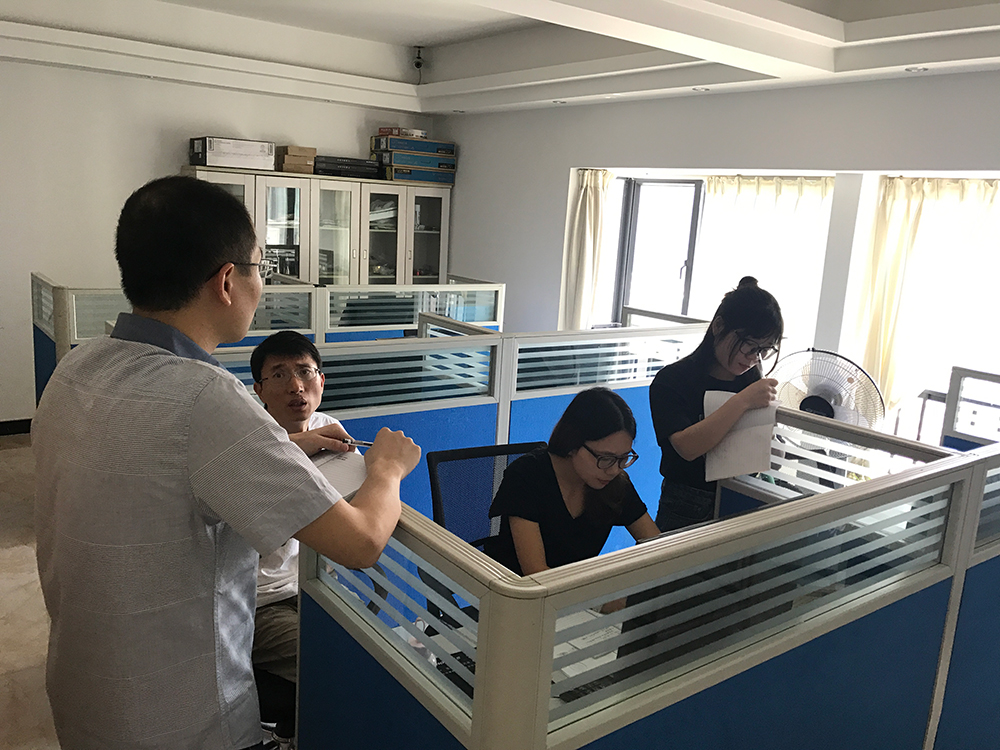 desk-mirror