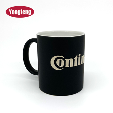 Taza de café grabada con láser de cerámica de 11 oz Matt con logotipo tallado