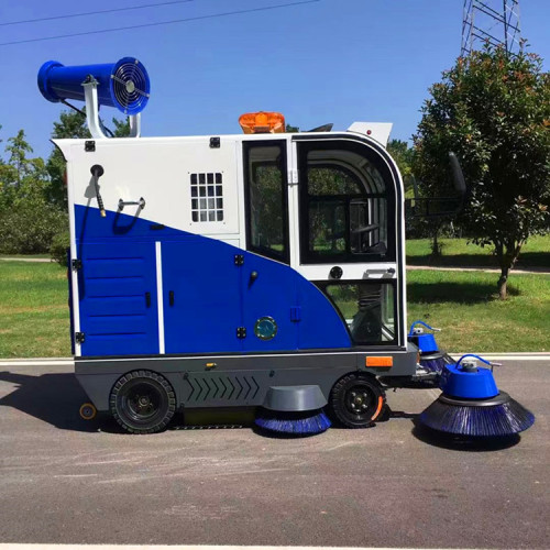 Электрический грузовик Ченг Ли с туманной пушкой