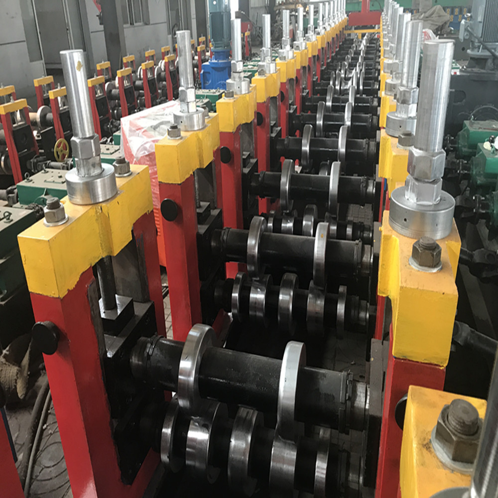 guarding rail roll forming machine 