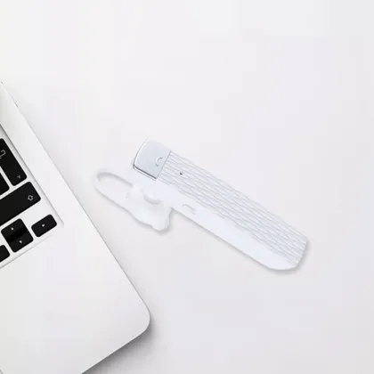 Smart Wireless Business Translator: Real-time Language Translation Headset