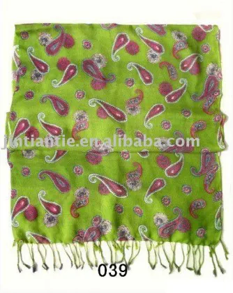 Woman's Fashion woolen Scarves--green