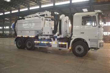 Vacuum Sewage Cleaning Trucks