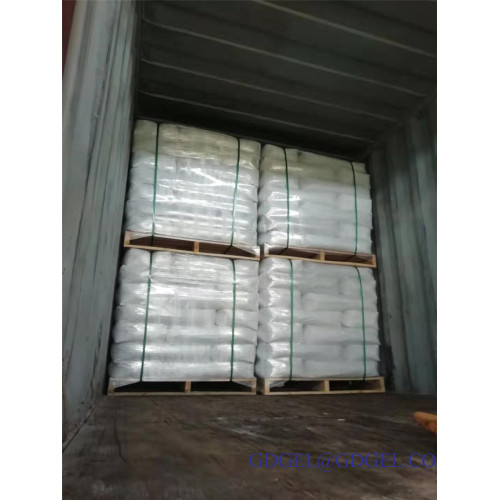 Transparent organic bentonite for drilling fluids