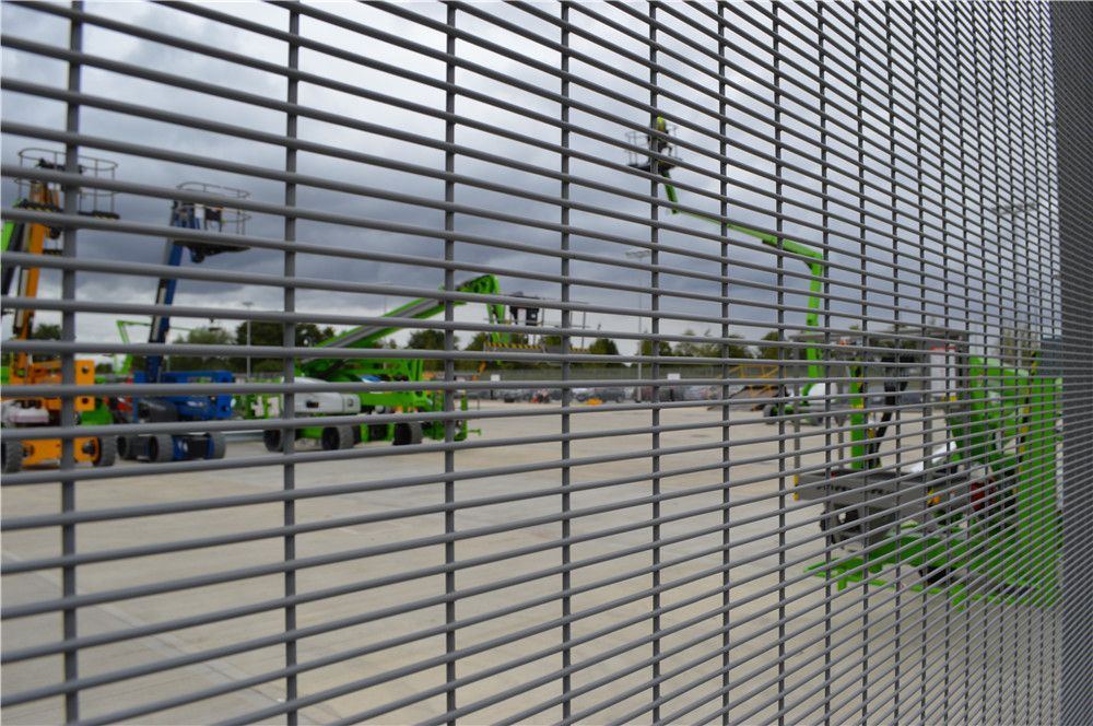 358fencing