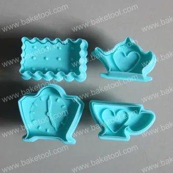 4pcs/set Styles Plunger Biscuit Mould Fondant Cake Decorating Tools Cookie Cutter
