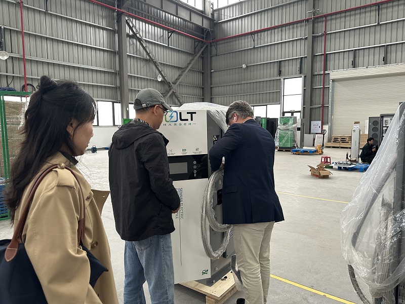 From the Canton Fair to on-site factory inspection, Sennan Electric welcomes Brazilian customers for inspection and negotiation of cooperation
