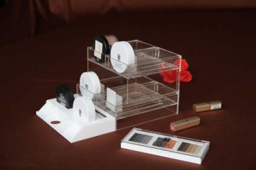 Custom retail display shelf for body scrub