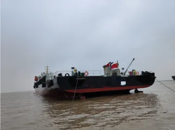 5001 DWT SELF-PROPELLED DECK BARGE