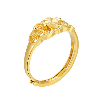 Four-Leaf Clover Gold-Plated Open Ring: A Stylish and Adjustable Addition to Your Jewelry Collection