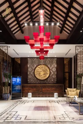 Traditional red murano glass chandelier bubble
