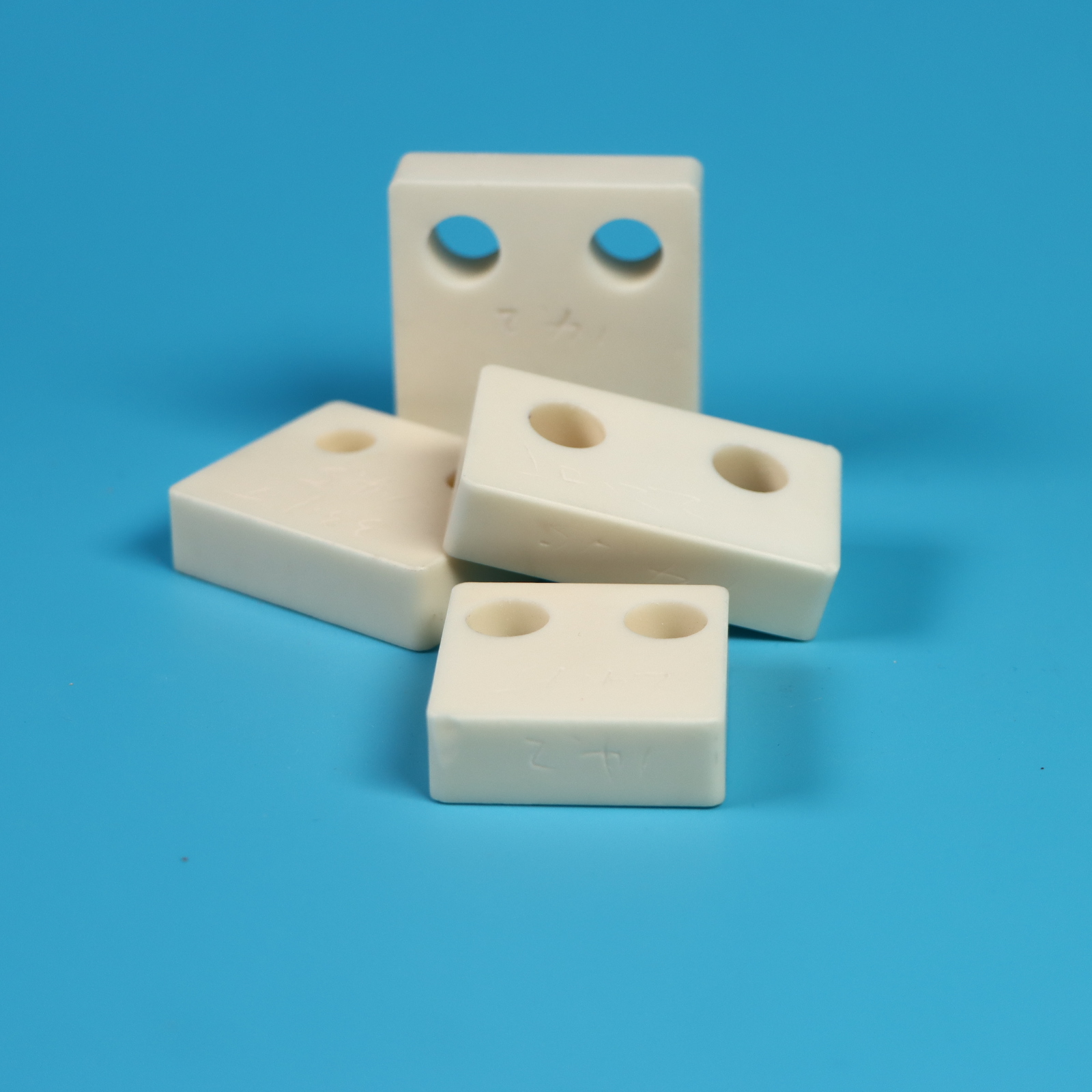 संक्षारण प्रतिरोध एल्यूमिना सिरेमिक