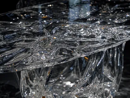Oval Transparent Four Seas Crystal Dining Table