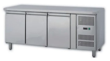 Deluxe worktop refrigerators Freezers air cooling European luxury models three refrigerated frozen table