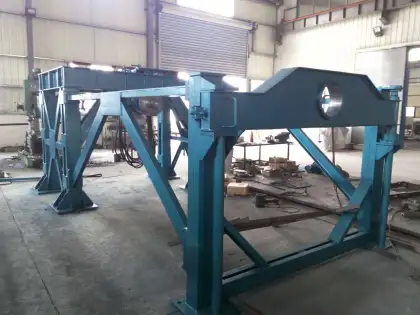 China Precast Concrete Pipe Making Machine for Reinforced Concrete Pipe Culvert XG300-600