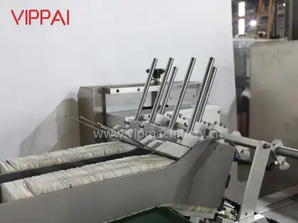 VIPPAI 4 Side Seal Packaging Machine for Medical Eye Patches and Wound Dressings
