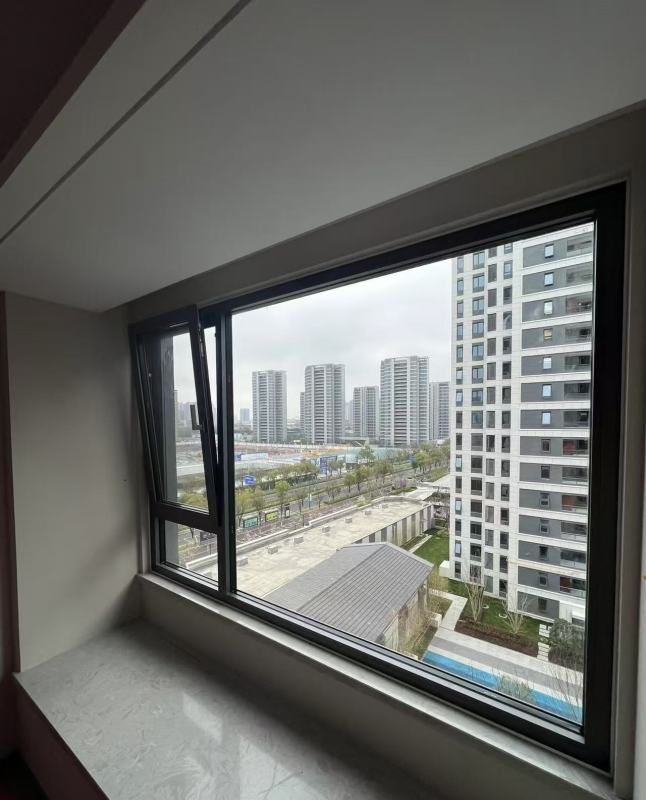 Inward Opening Inward Tilting Window Design