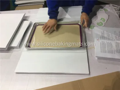 Baking Mat and Cookie Pan Set