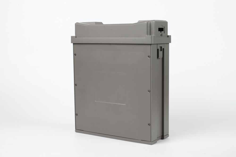 Energy storage battery housing