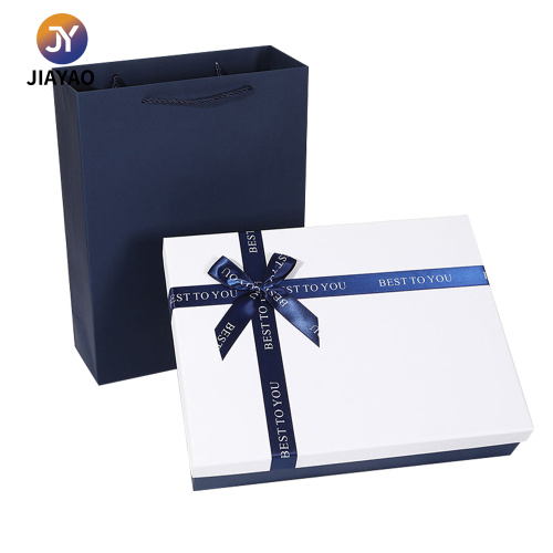 Caja de embalaje de ropa elegante