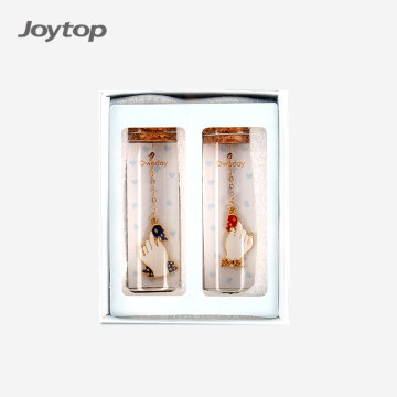 Ownday 101517 Wholesale Promotion: Enamel Metal Love Pendant Bookmark Set for Valentine's Day
