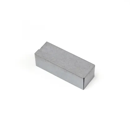 Household refrigerator wiring terminal box