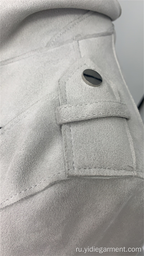 Женская серая куртка из искусственной замши