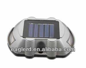 Aluminous solar road stud