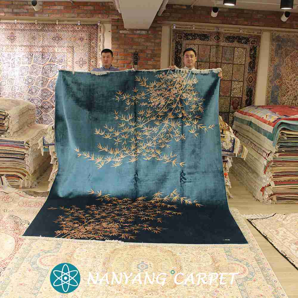 Decorating Around Oriental Rugs