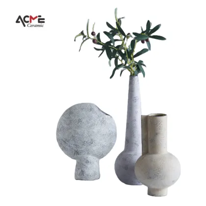 Ceramic Vase Decor: Enhancing Home Interiors with Creative Arrangements