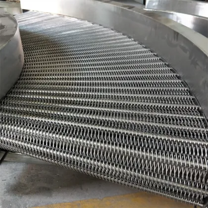 Packaging Industries Curved Conveyor Belt