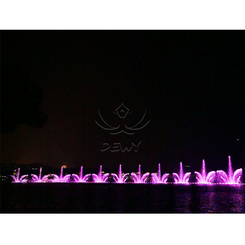 Гӯш кардани оби беруна ба чашмаи кӯл