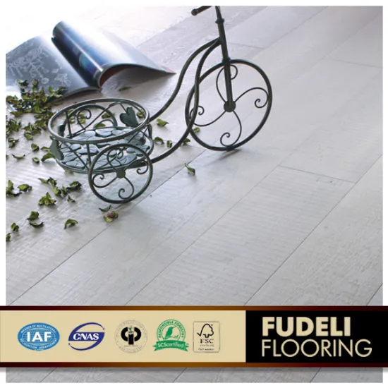 Grade AB IAF Certified Unique design 3-ply engineered oak flooring
