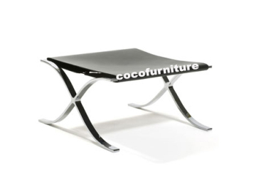 Stool (DS-152)