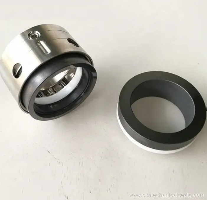 Radial shaft seals with PTFE seals
