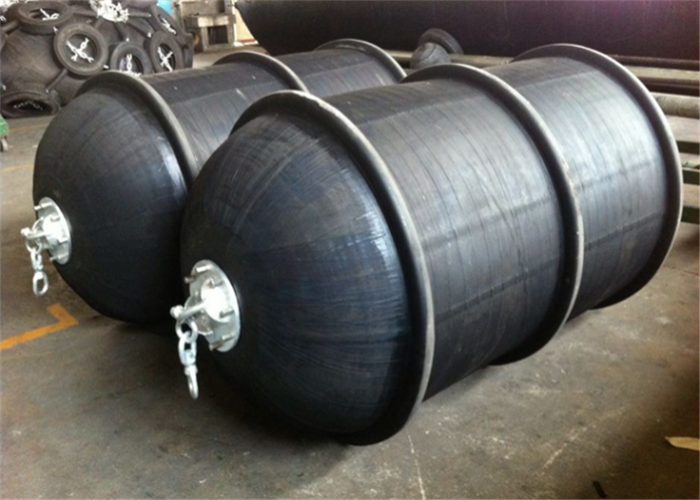 Ribbed Pneumatic Fenders 