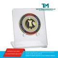 Suporte de acrílico transparente elegante para exibição de moedas personalizadas
