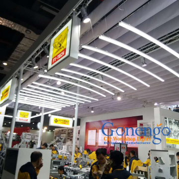 Auto Lampe LED สำหรับรายละเอียดโรงรถและการล้างรถ