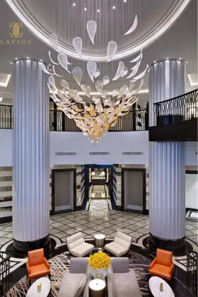 Flower beveled bohemia crystal hotel chandelier