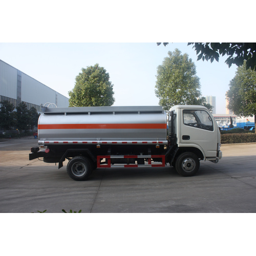 6Weels заправляя бензиновые танкеры.