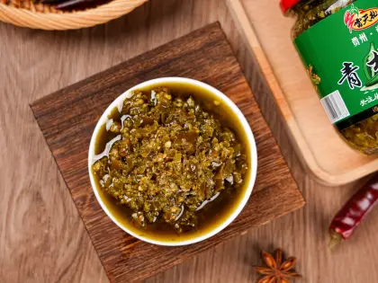 Natural secret formula green chili sauce