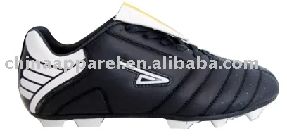 AX1305 football shoes
