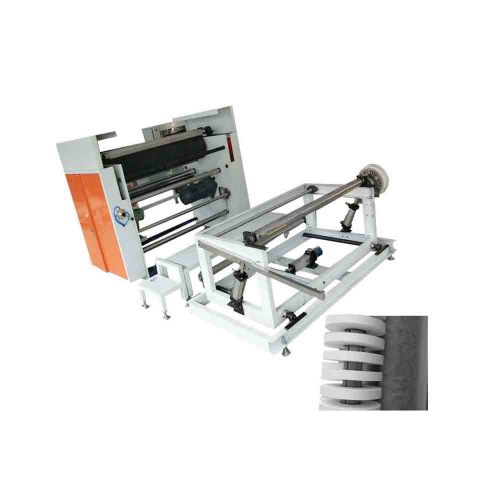 Slitting and rewinding machine