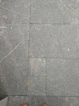  Cheap Black Galaxy Granite Floor Tiles Price 