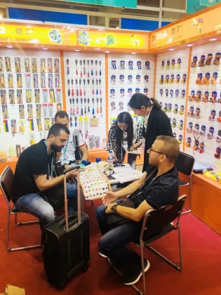 Wholesale ABS Case Measuring Tape Measuring Tools