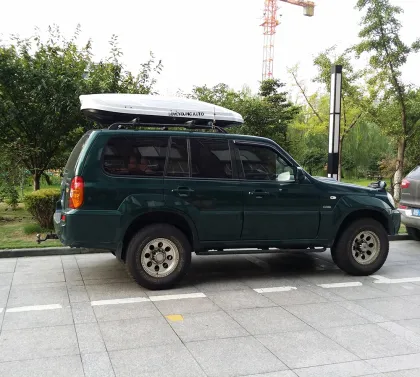 Hard Shell Car Roof Storage Boxes and Accessories for Luggage