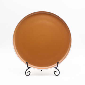 Vendita calda a basso prezzo puro set di stoviglie in ceramica arancione pura per catering piatti di stoviglie in porcellana