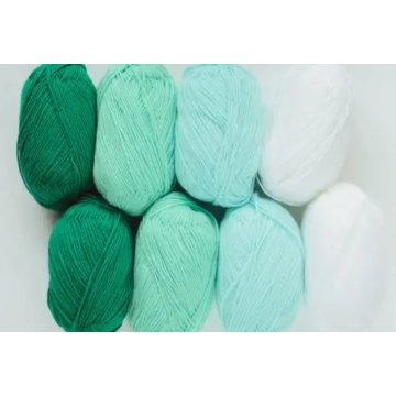 প্রাকৃতিক উলের এক্রাইলিক সুতা