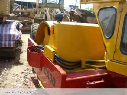 Used Dynapac CA30 road roller