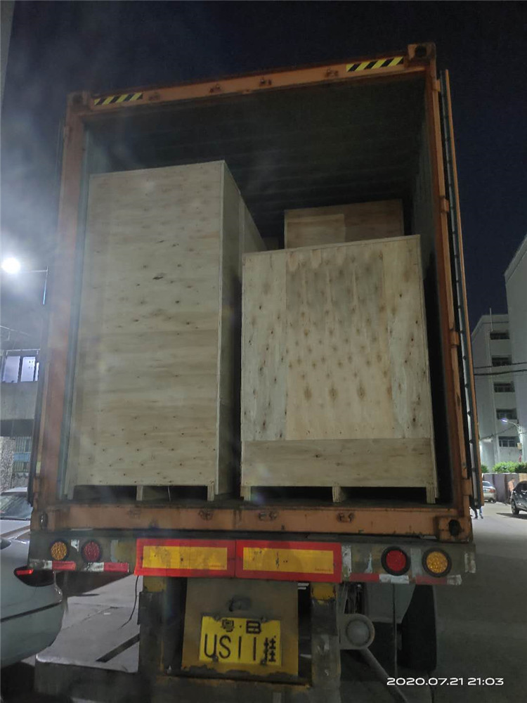 zipper_machine_loading0720-3 zipper_machine_loading0720-3
